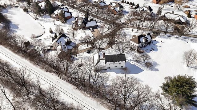 3616 Eagle Valley Court, Greenwood, IN 46143