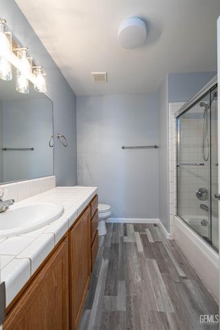 8613 Beaver Drive, Bakersfield, CA 93312