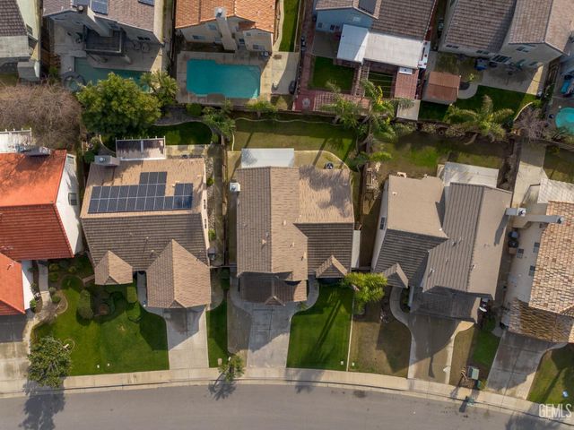 8613 Beaver Drive, Bakersfield, CA 93312