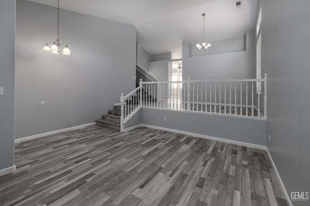 8613 Beaver Drive, Bakersfield, CA 93312