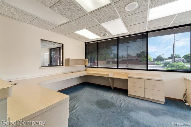 18200 E 10 Mile Road, Eastpointe, MI 48021