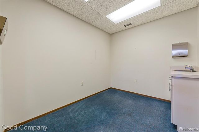 18200 E 10 Mile Road, Eastpointe, MI 48021