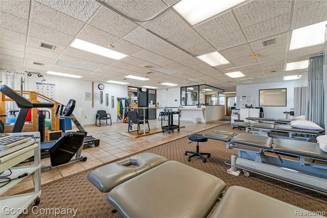 18200 E 10 Mile Road, Eastpointe, MI 48021