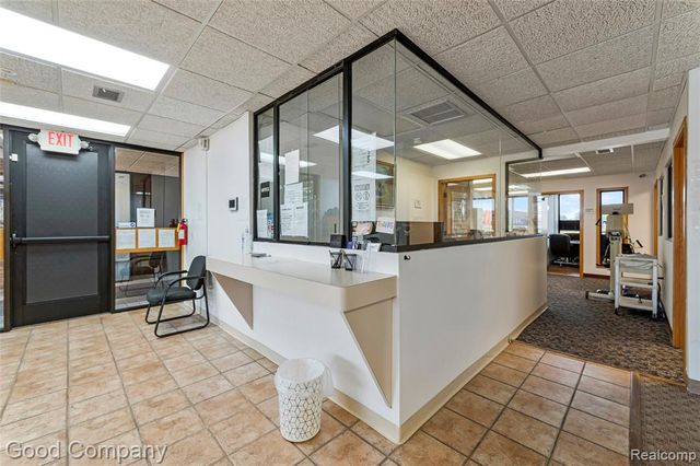 18200 E 10 Mile Road, Eastpointe, MI 48021