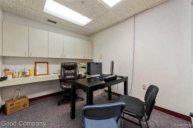 18200 E 10 Mile Road, Eastpointe, MI 48021