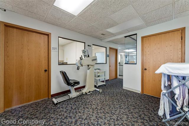 18200 E 10 Mile Road, Eastpointe, MI 48021