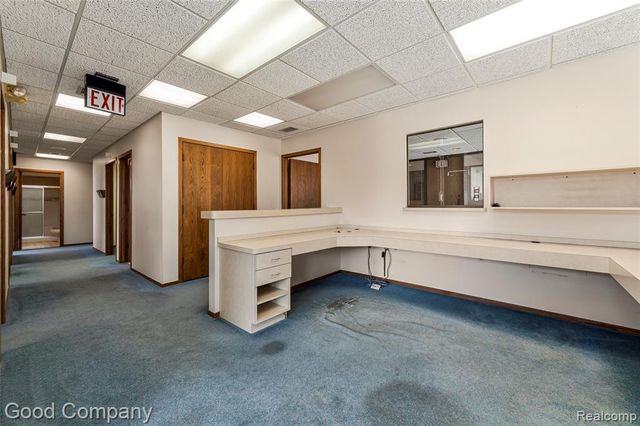 18200 E 10 Mile Road, Eastpointe, MI 48021