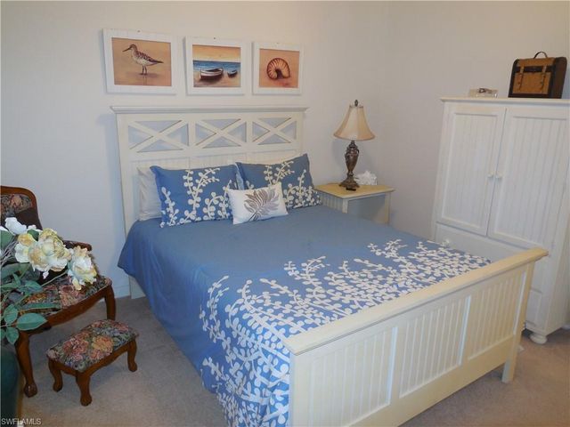 4456 Prescott LN, Naples, FL 34119