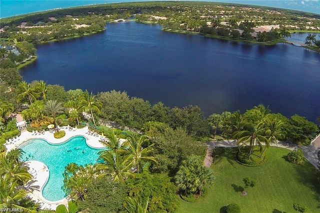 4456 Prescott LN, Naples, FL 34119