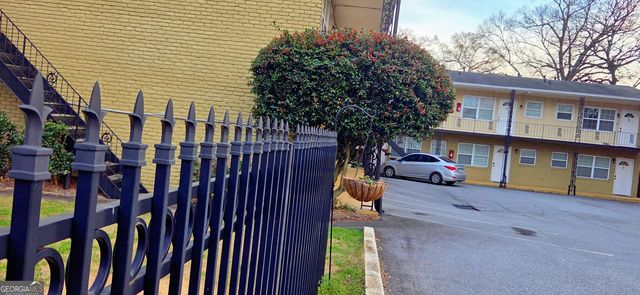 21 Delmont Drive 2, Atlanta, GA 30305