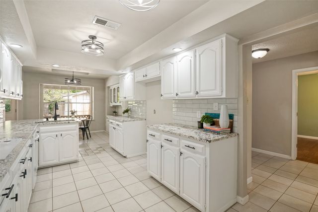 5802 Pecan Grove Drive, Sachse, TX 75048