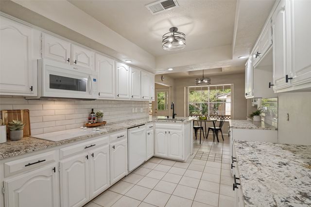 5802 Pecan Grove Drive, Sachse, TX 75048