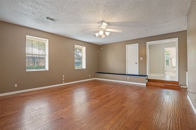 5802 Pecan Grove Drive, Sachse, TX 75048
