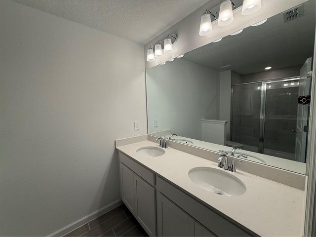 3674 SE 37TH COURT, Ocala, FL 34480