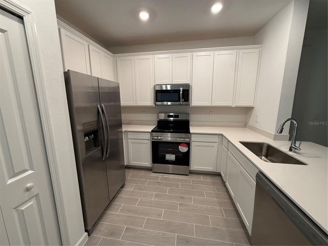 3674 SE 37TH COURT, Ocala, FL 34480