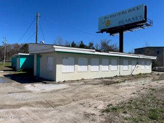 1100 Us 70 Highway, New Bern, NC 28560