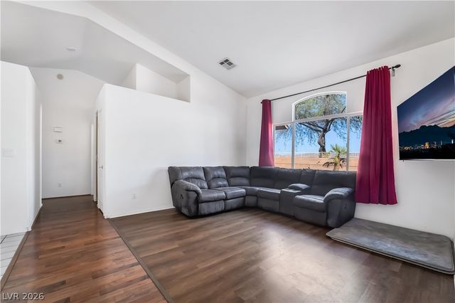 1040 Kings View Court, Henderson, NV 89002