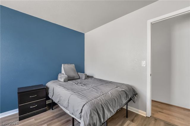 1040 Kings View Court, Henderson, NV 89002