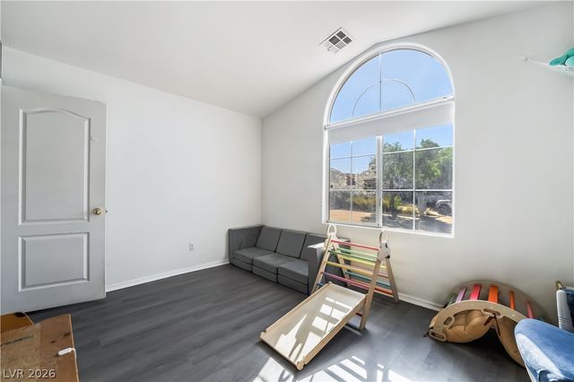 1040 Kings View Court, Henderson, NV 89002