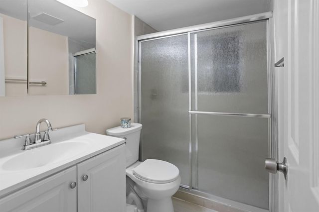 1980 Sunset Avenue 7, Lake Worth Beach, FL 33461