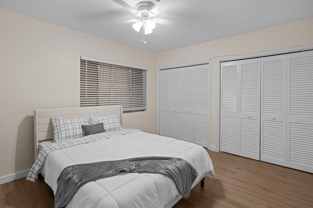 1980 Sunset Avenue 7, Lake Worth Beach, FL 33461