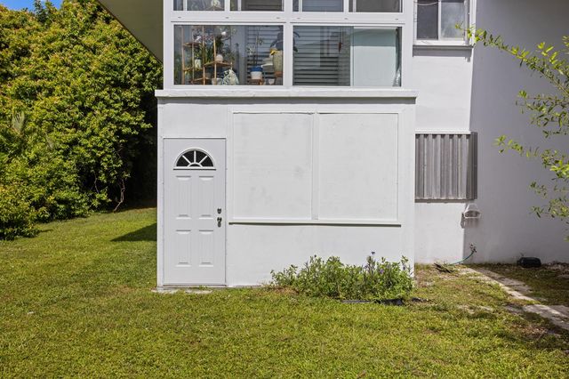 1980 Sunset Avenue 7, Lake Worth Beach, FL 33461