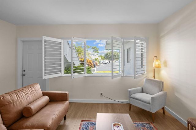 1980 Sunset Avenue 7, Lake Worth Beach, FL 33461