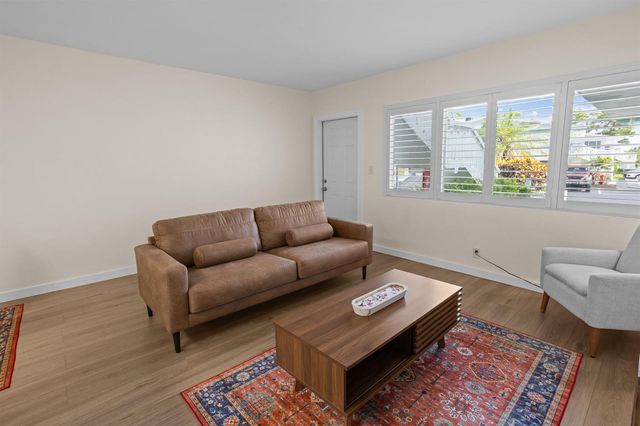 1980 Sunset Avenue 7, Lake Worth Beach, FL 33461