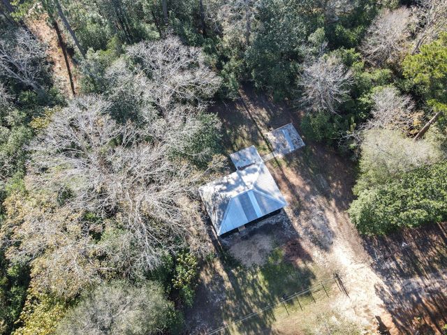 180 S Friar Tuck Drive S, Woodville, TX 75979