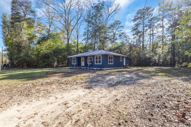 180 S Friar Tuck Drive S, Woodville, TX 75979