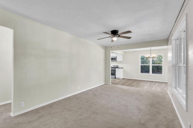 180 S Friar Tuck Drive S, Woodville, TX 75979