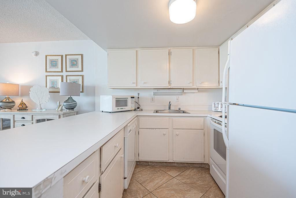 Image 11 of property listing at 11100 COASTAL HWY #1503, Ocean City, MD 21842
