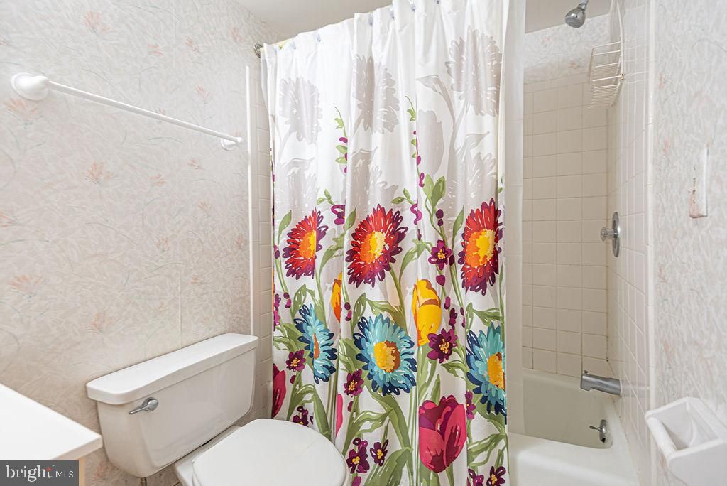 Image 24 of property listing at 11100 COASTAL HWY #1503, Ocean City, MD 21842