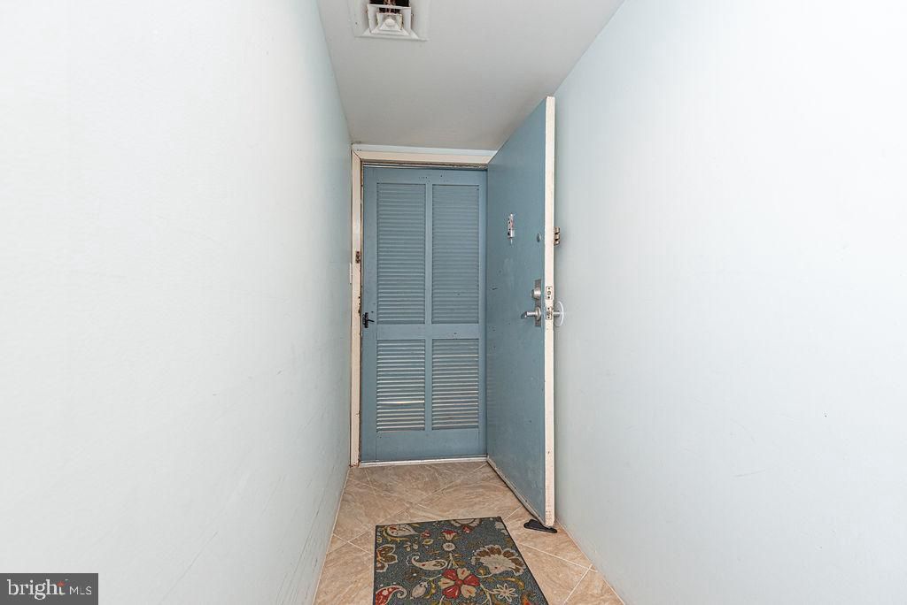 Image 36 of property listing at 11100 COASTAL HWY #1503, Ocean City, MD 21842