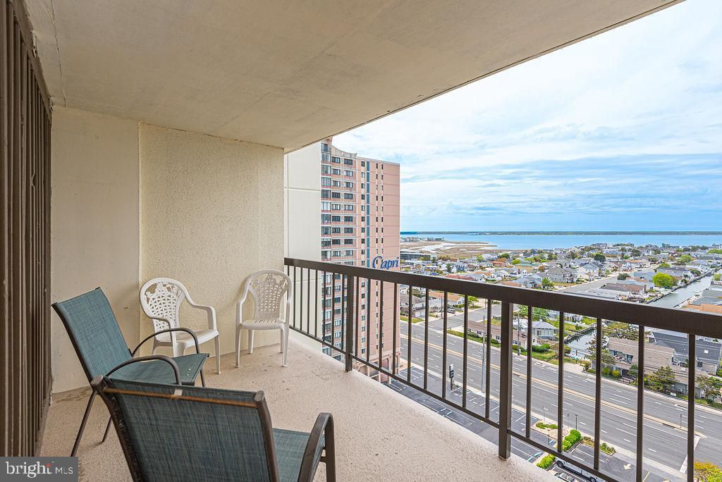 Image 38 of property listing at 11100 COASTAL HWY #1503, Ocean City, MD 21842