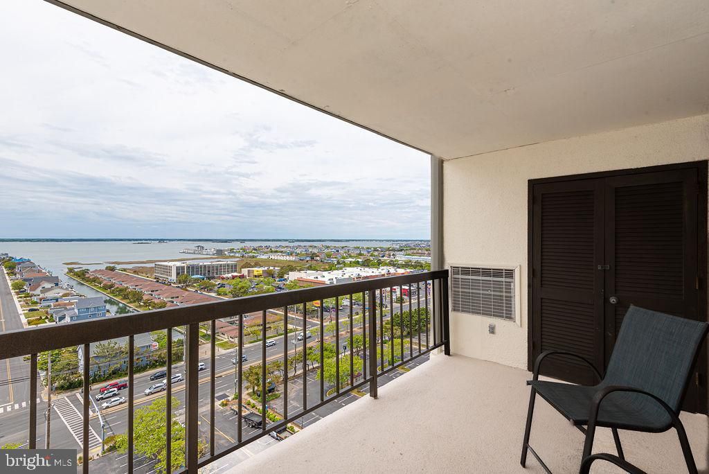 Image 41 of property listing at 11100 COASTAL HWY #1503, Ocean City, MD 21842