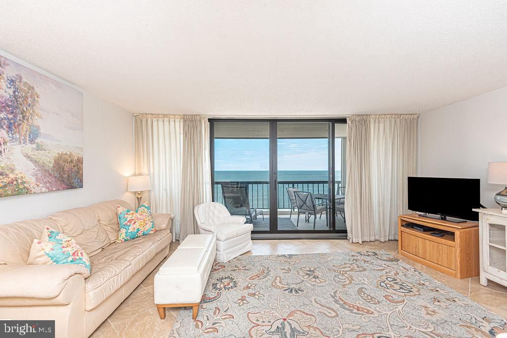 Image 6 of property listing at 11100 COASTAL HWY #1503, Ocean City, MD 21842