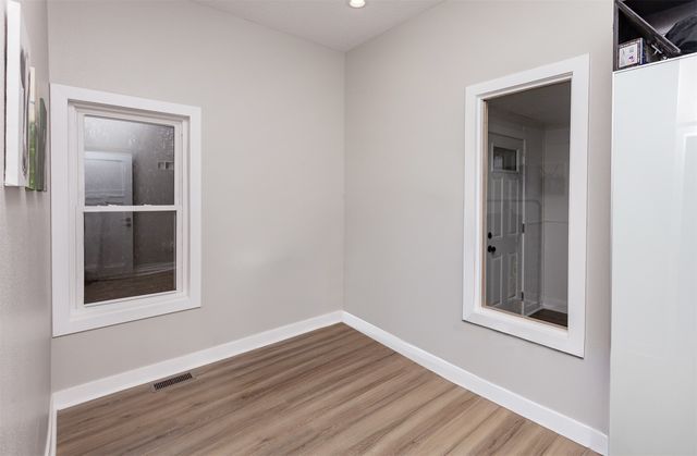 205 E Division Street, Colfax, IA 50054