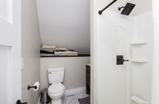 205 E Division Street, Colfax, IA 50054