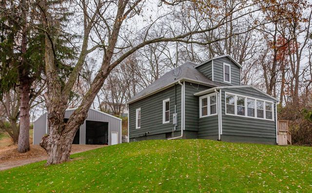 205 E Division Street, Colfax, IA 50054