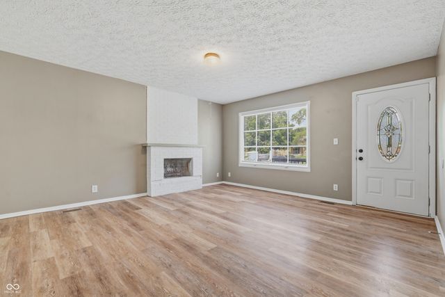 8315 Roy Road, Indianapolis, IN 46219