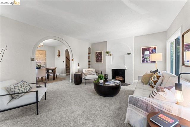 2144 2148 Curtis St, Berkeley, CA 94702