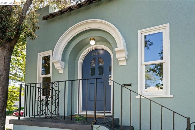 2144 2148 Curtis St, Berkeley, CA 94702