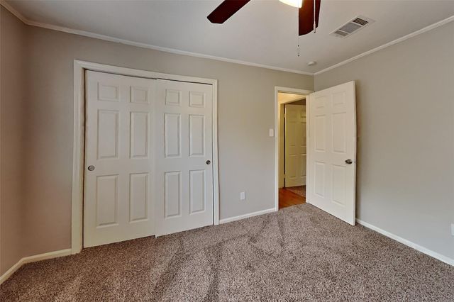 3918 Forest Village Drive, Houston, TX 77339