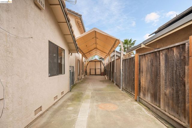 2002 Montauk Ct, Discovery Bay, CA 94505