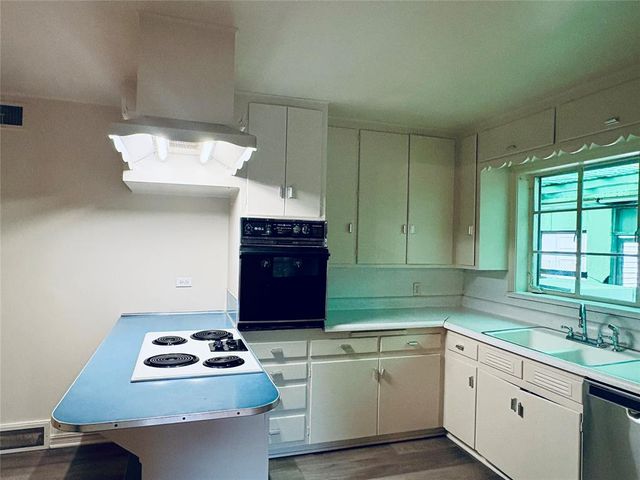 5305 N Walker Avenue, Oklahoma City, OK 73118