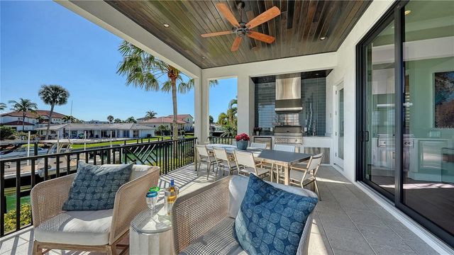 590 BIRDIE LANE, Longboat Key, FL 34228