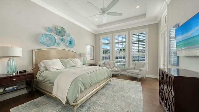 590 BIRDIE LANE, Longboat Key, FL 34228