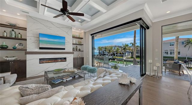 590 BIRDIE LANE, Longboat Key, FL 34228