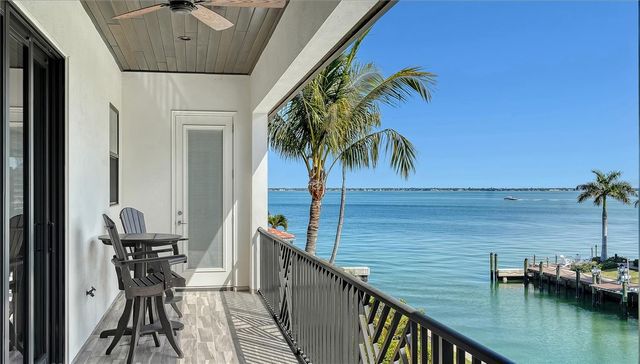 590 BIRDIE LANE, Longboat Key, FL 34228